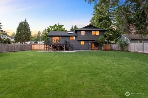 23519 28th Avenue W Brier WA 98036