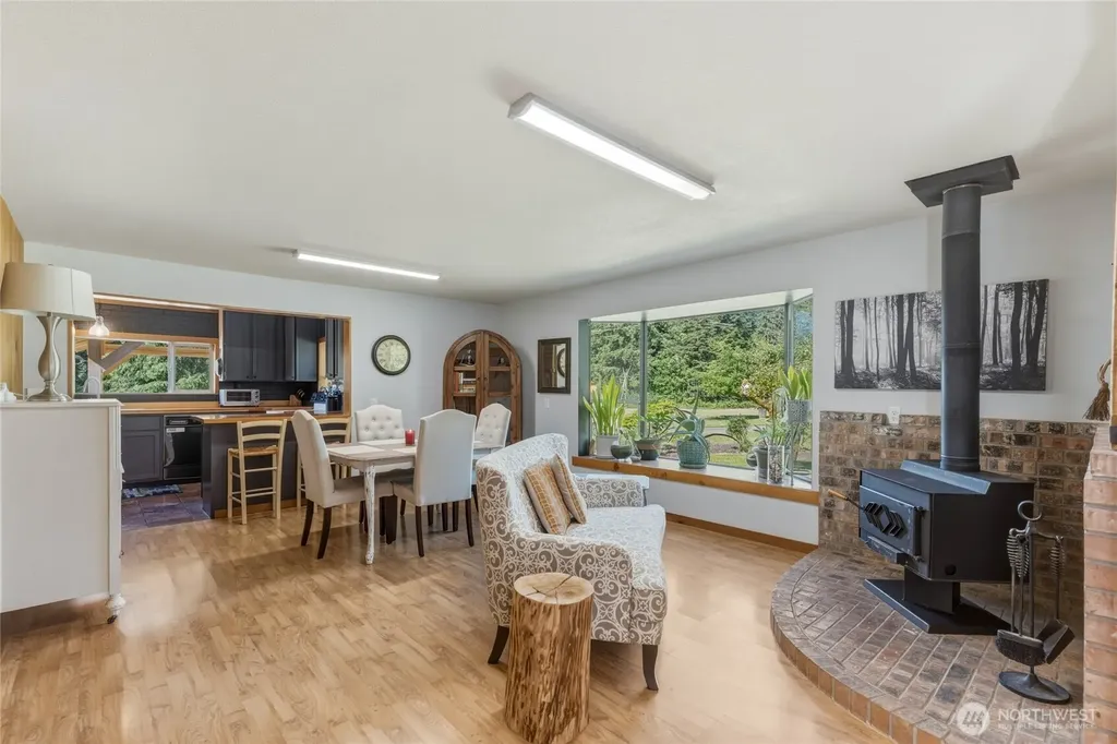 1502 S Toutle Road Toutle WA 98649