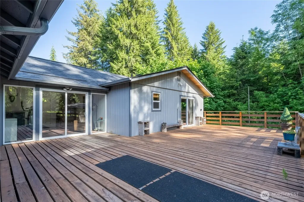 1502 S Toutle Road Toutle WA 98649