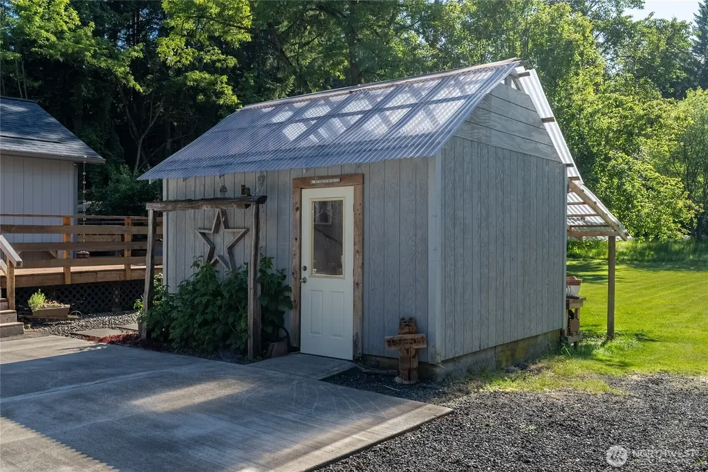 1502 S Toutle Road Toutle WA 98649