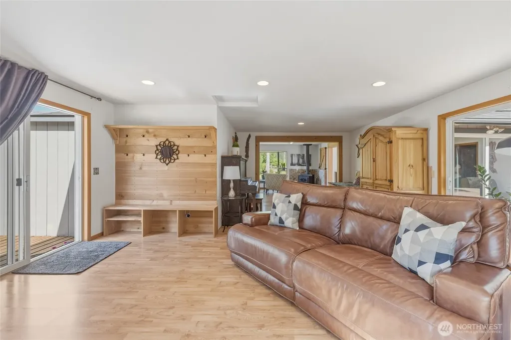 1502 S Toutle Road Toutle WA 98649