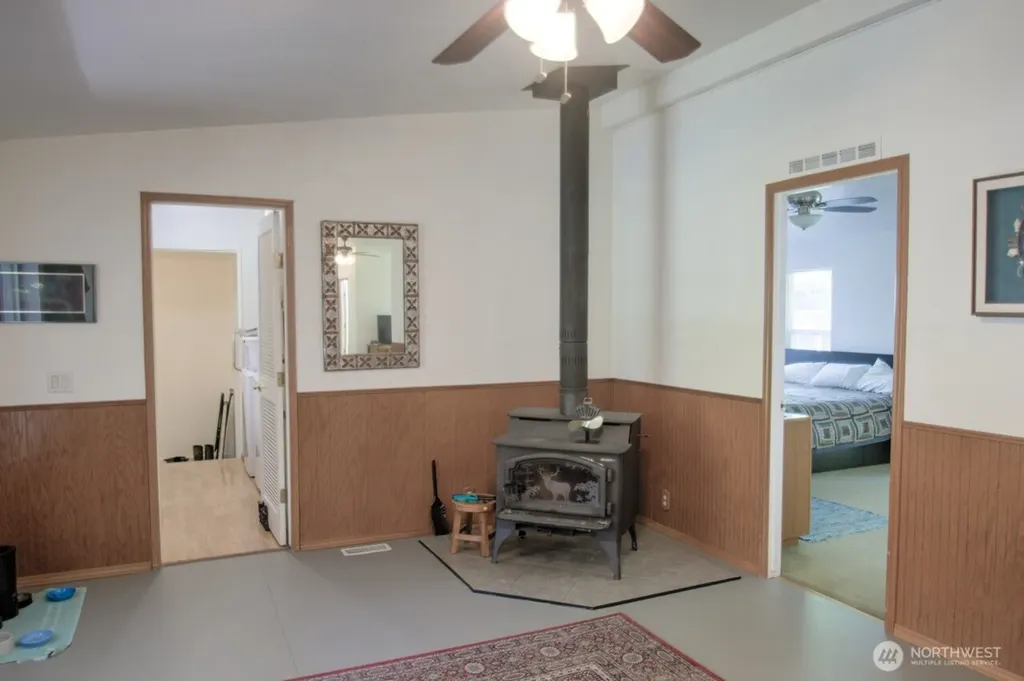 8316 176th Avenue SW Rochester WA 98579