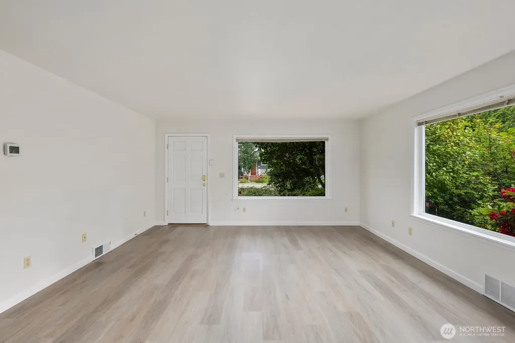 295 NE Alder Street Issaquah WA 98027