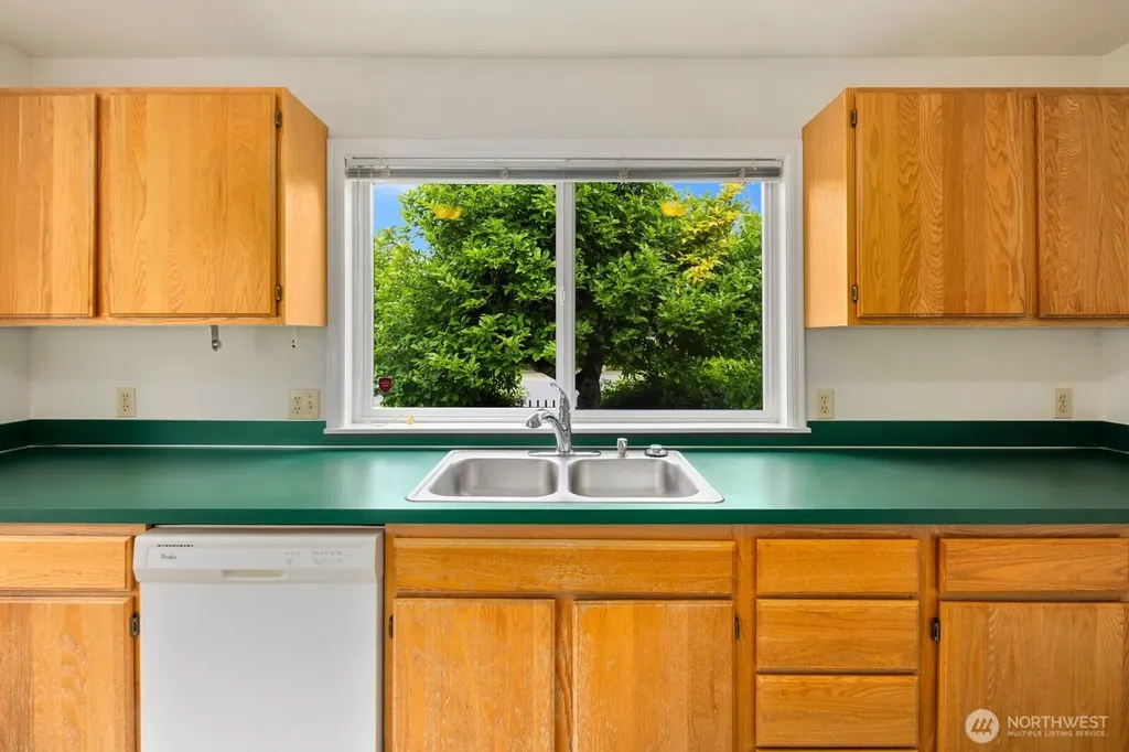 295 NE Alder Street Issaquah WA 98027