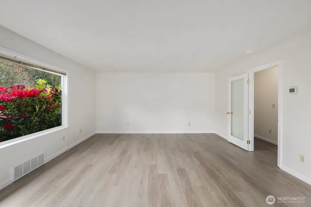 295 NE Alder Street Issaquah WA 98027