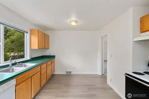 295 NE Alder Street Issaquah WA 98027