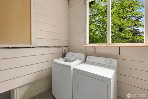 295 NE Alder Street Issaquah WA 98027