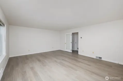 295 NE Alder Street Issaquah WA 98027