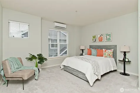 1843 NE Kenyon Court Issaquah WA 98029