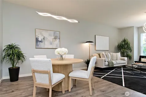 1843 NE Kenyon Court Issaquah WA 98029