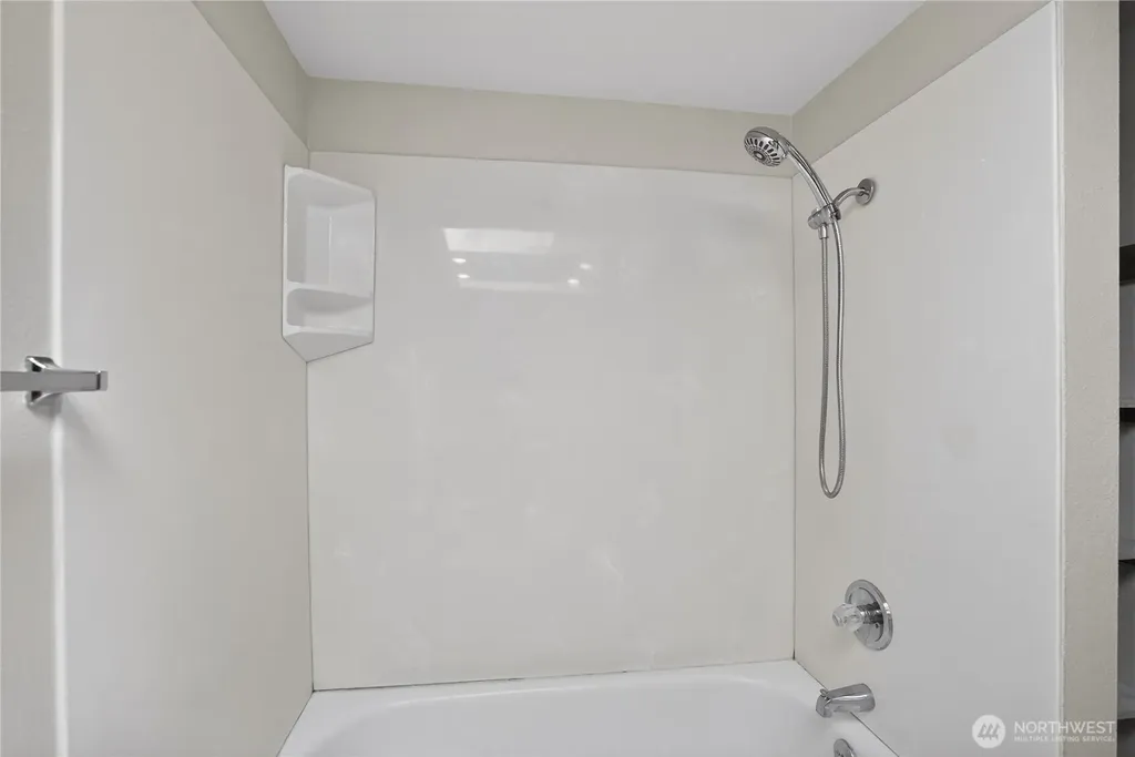 614 SE 130th Vancouver WA 98683