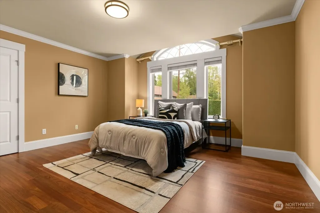 19415 100th Avenue NE Bothell WA 98011