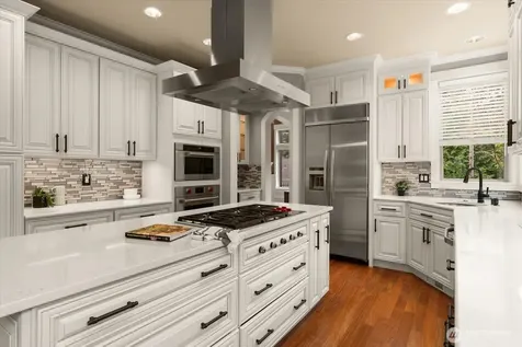 19415 100th Avenue NE Bothell WA 98011