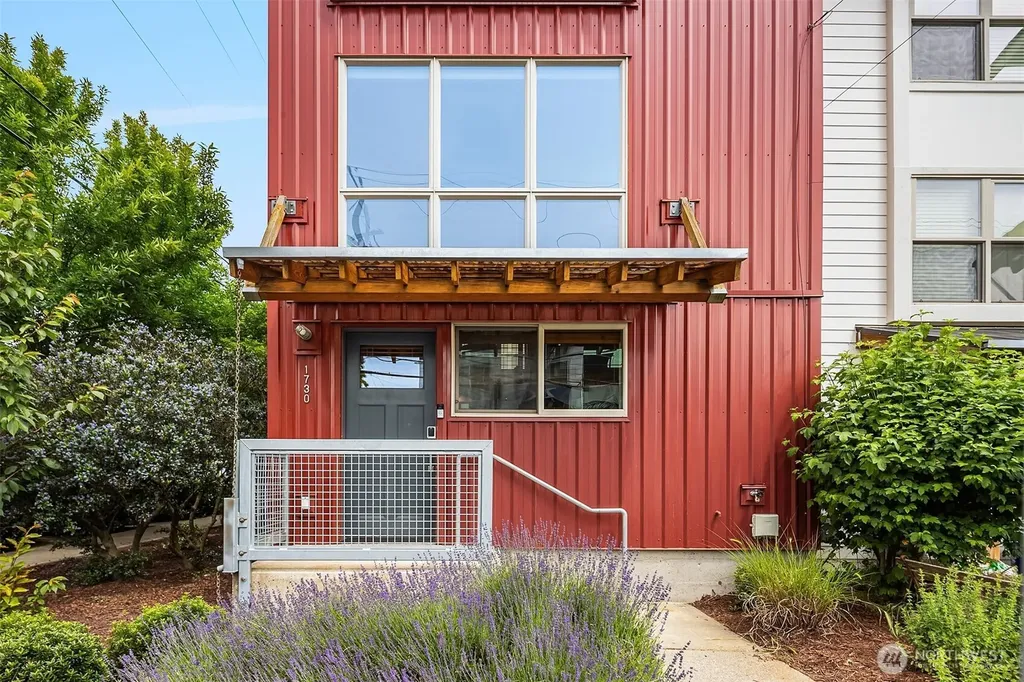 1730 SW Barton Street Seattle WA 98106