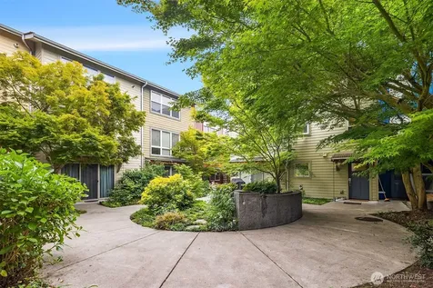 1730 SW Barton Street Seattle WA 98106