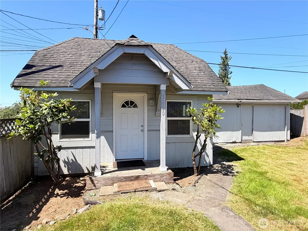 2220 Summit Avenue Everett WA 98201
