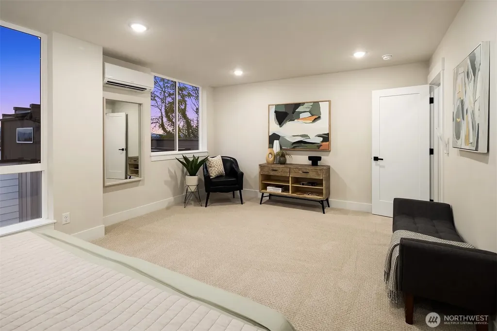 1319 14th Avenue Seattle WA 98144