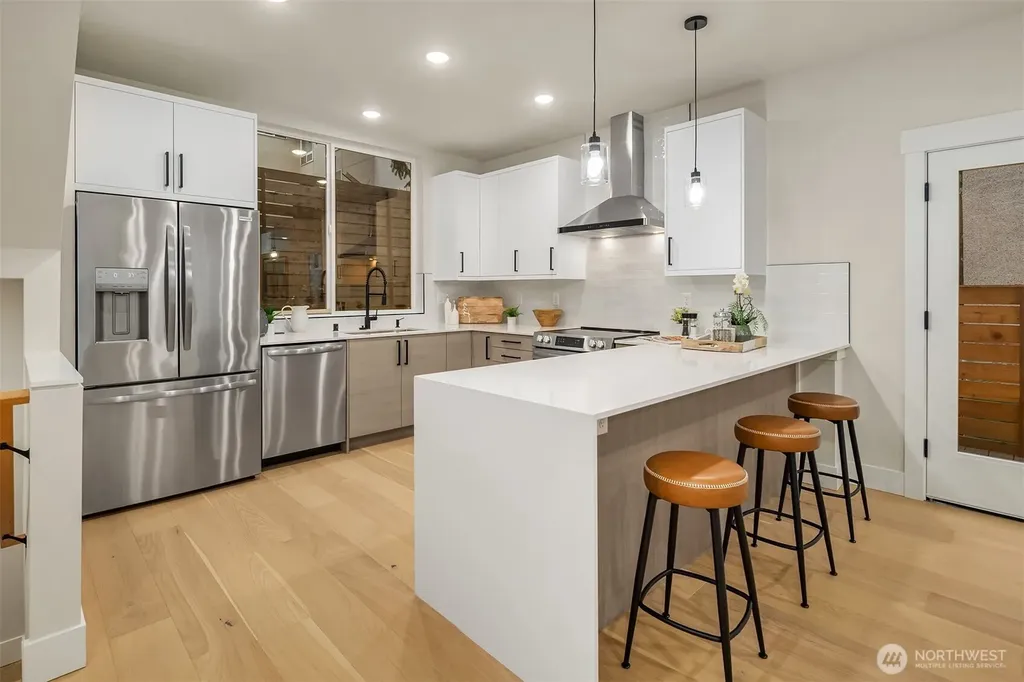 1319 14th Avenue Seattle WA 98144