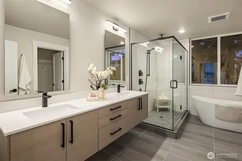 1319 14th Avenue Seattle WA 98144