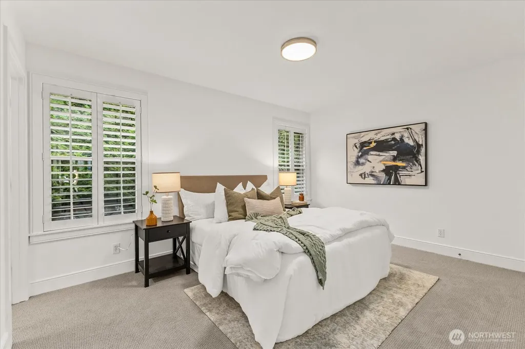 423 Sky Country Way NW Issaquah WA 98027