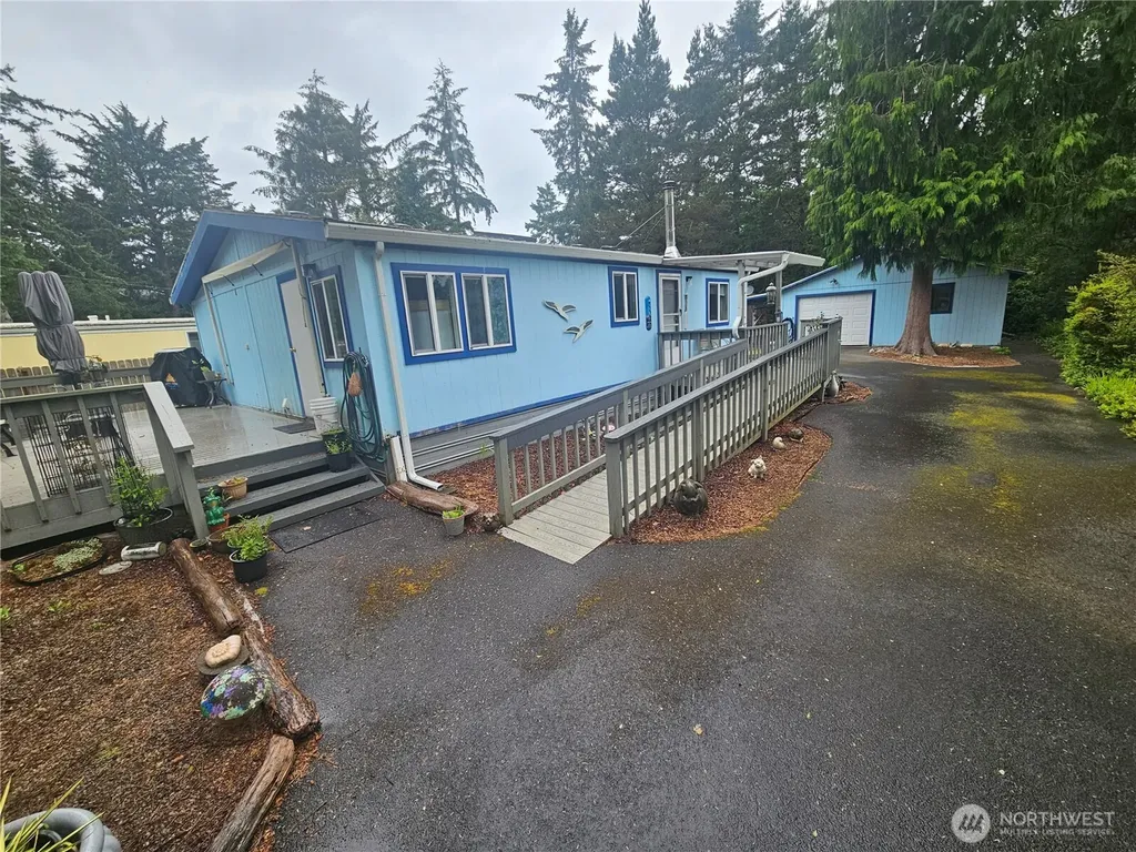 1205 302nd Street Ocean Park WA 98640