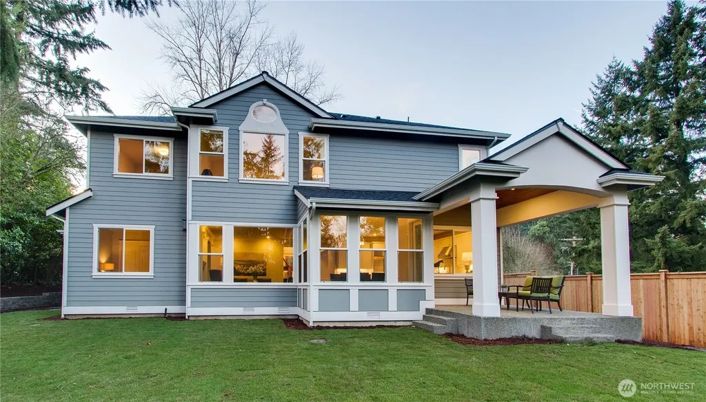 1914 108th Avenue SE Bellevue WA 98004