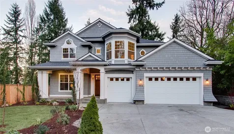 1914 108th Avenue SE Bellevue WA 98004