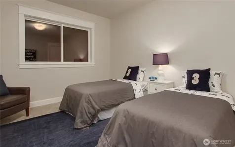 1914 108th Avenue SE Bellevue WA 98004