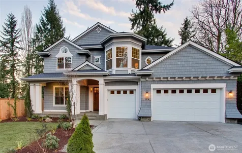 1914 108th Avenue SE Bellevue WA 98004