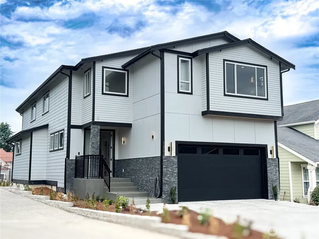 11700 SE 234th Place Kent WA 98031