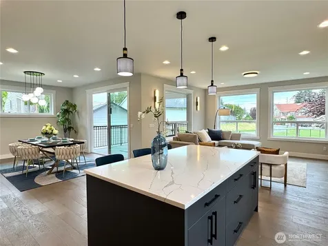 11700 SE 234th Place Kent WA 98031