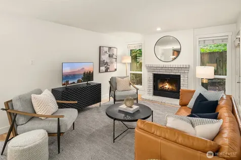 8615 238th Street SW Edmonds WA 98026