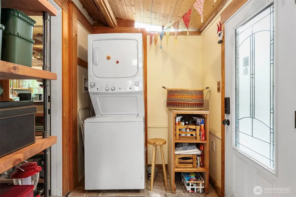 2437 Eddy Street Port Townsend WA 98368