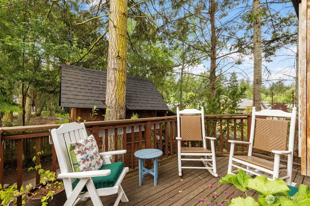 2437 Eddy Street Port Townsend WA 98368