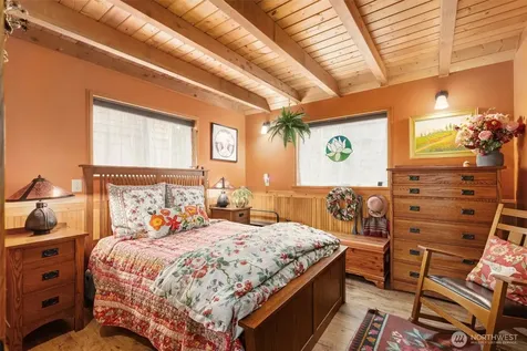 2437 Eddy Street Port Townsend WA 98368
