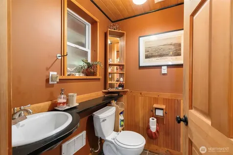 2437 Eddy Street Port Townsend WA 98368