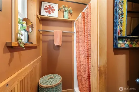 2437 Eddy Street Port Townsend WA 98368