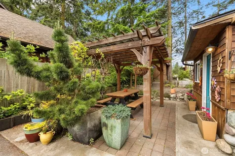 2437 Eddy Street Port Townsend WA 98368
