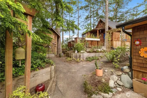 2437 Eddy Street Port Townsend WA 98368