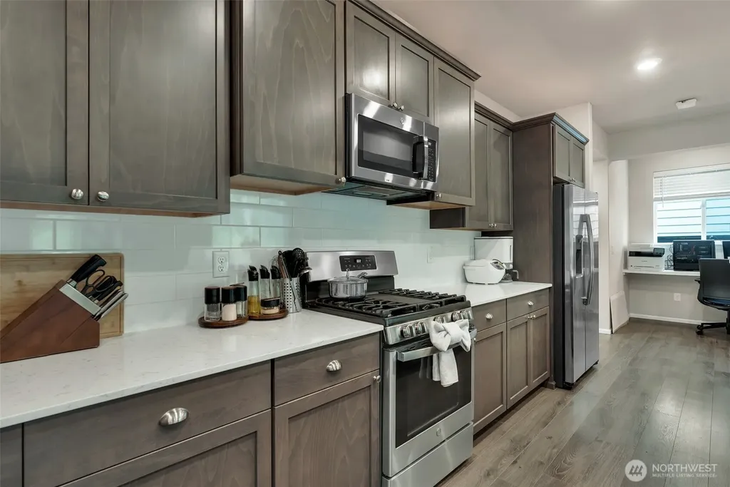 32670 Stuart Avenue SE Black Diamond WA 98010