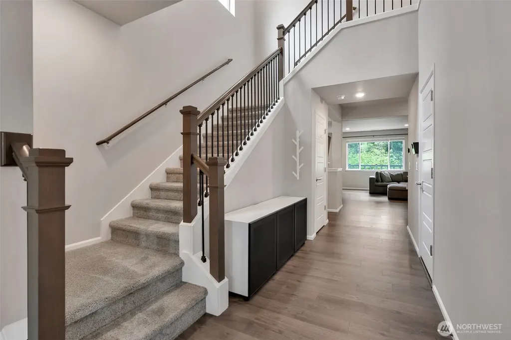 32670 Stuart Avenue SE Black Diamond WA 98010
