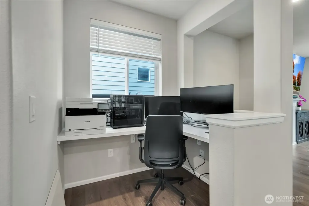 32670 Stuart Avenue SE Black Diamond WA 98010