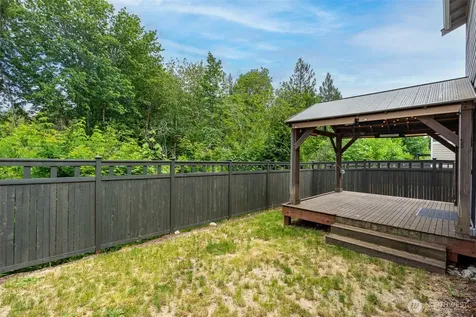 32670 Stuart Avenue SE Black Diamond WA 98010