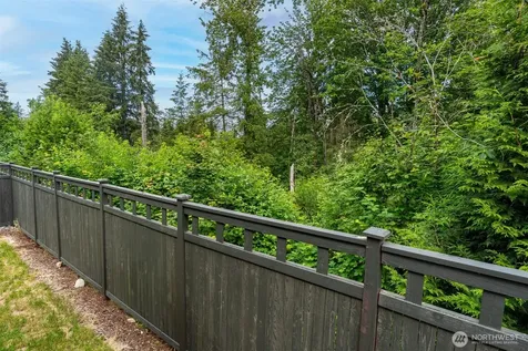 32670 Stuart Avenue SE Black Diamond WA 98010