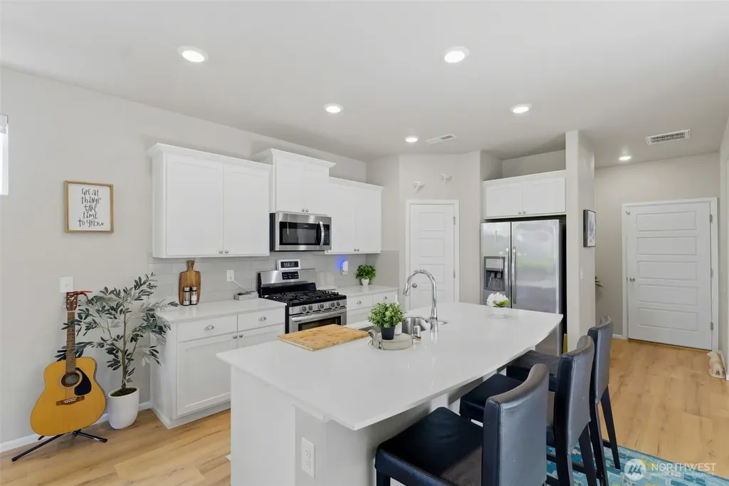 32467 Tolmie Lane Black Diamond WA 98010