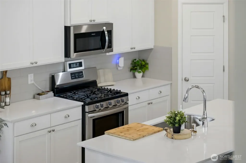32467 Tolmie Lane Black Diamond WA 98010