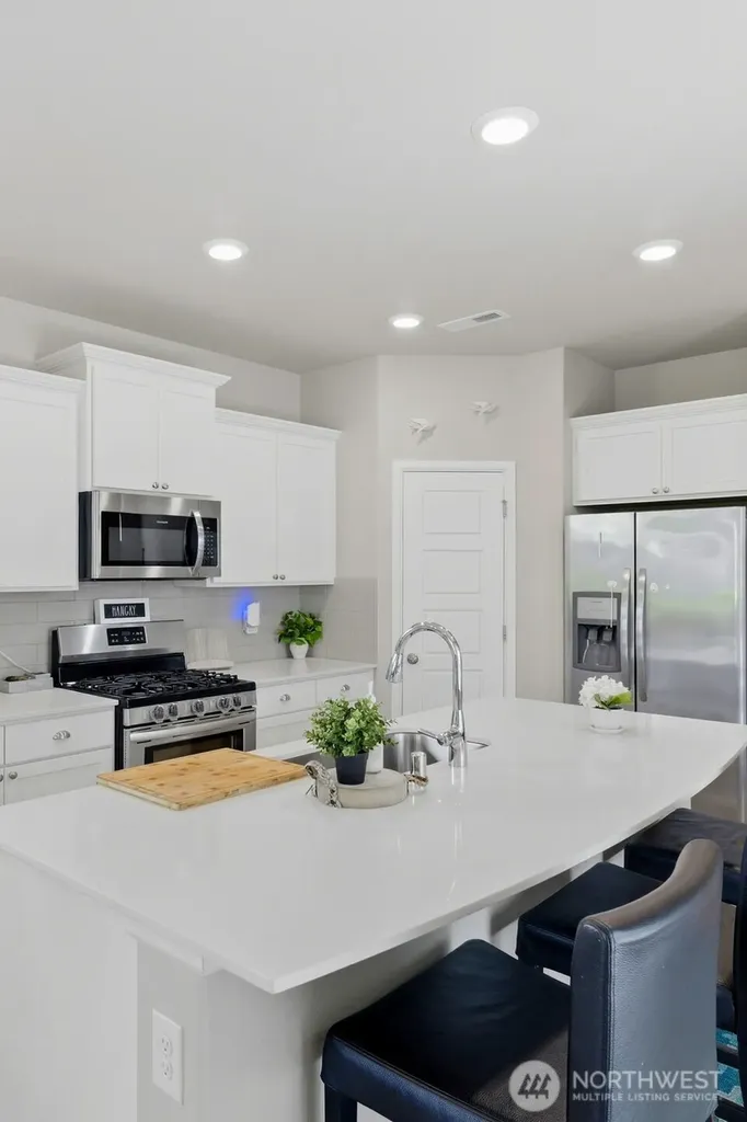 32467 Tolmie Lane Black Diamond WA 98010