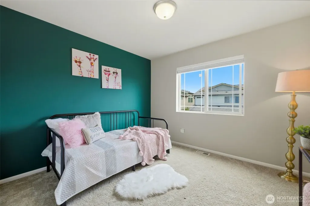 32467 Tolmie Lane Black Diamond WA 98010