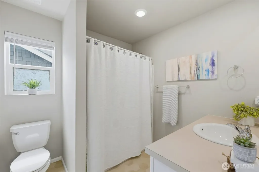 32467 Tolmie Lane Black Diamond WA 98010
