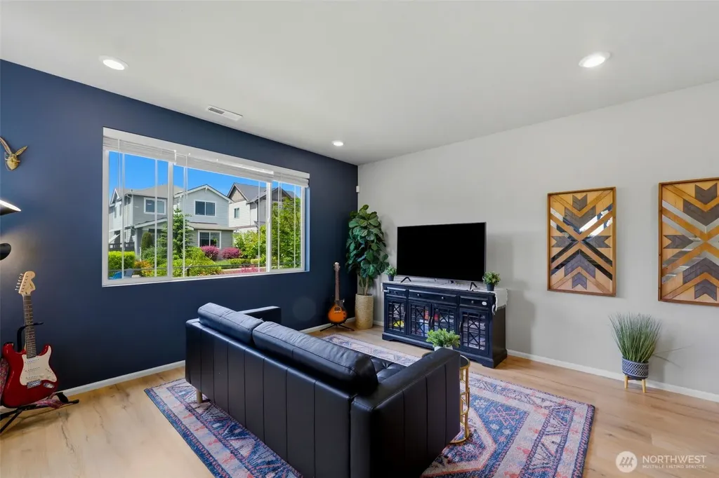 32467 Tolmie Lane Black Diamond WA 98010